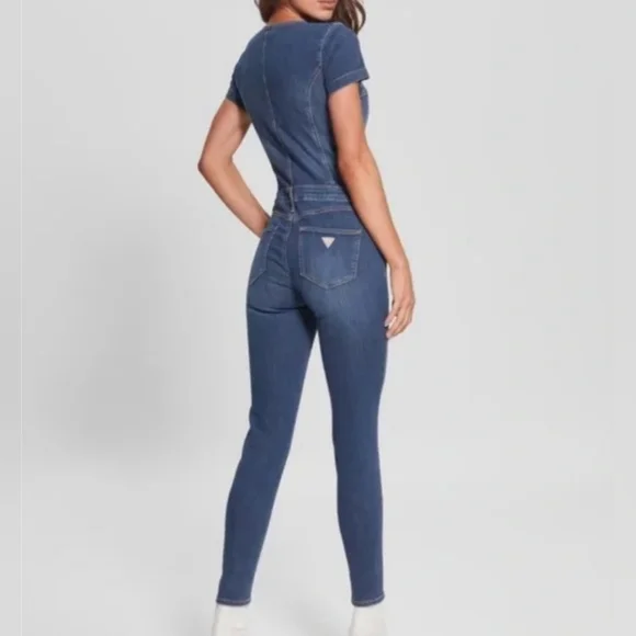 Guess denim jumpsuit - Picture 2 of 5